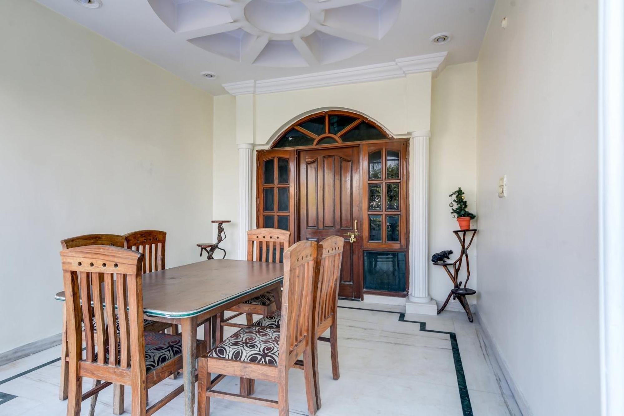 Hotel O Vimal Vatika ลัคเนา ภายนอก รูปภาพ