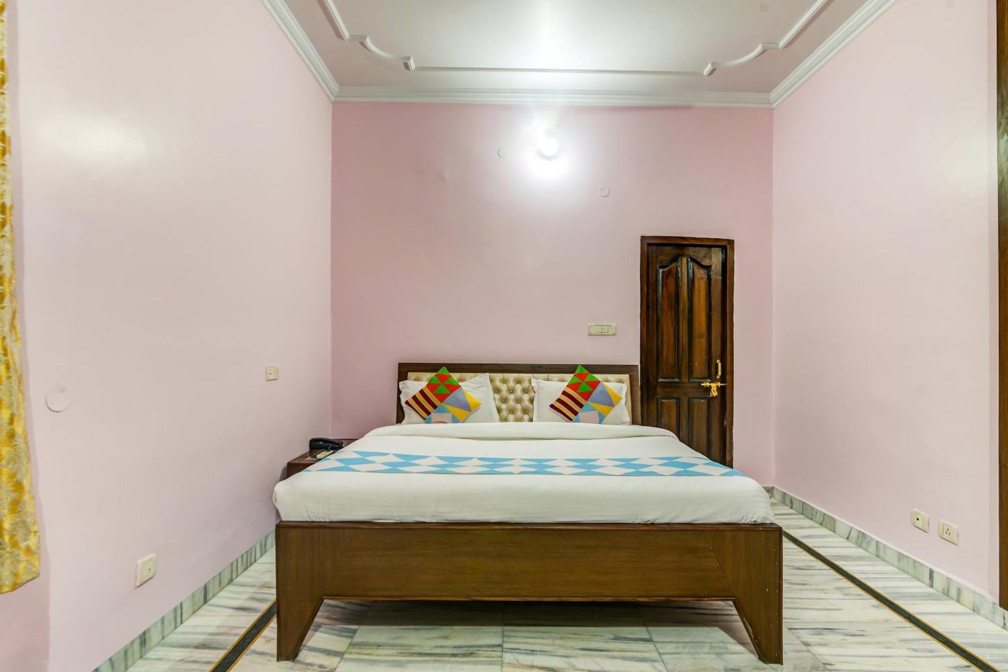 Hotel O Vimal Vatika ลัคเนา ภายนอก รูปภาพ